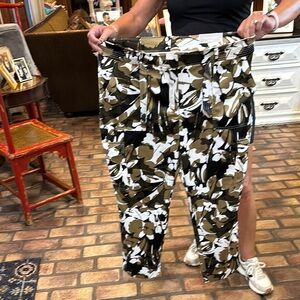 Chico floral pants